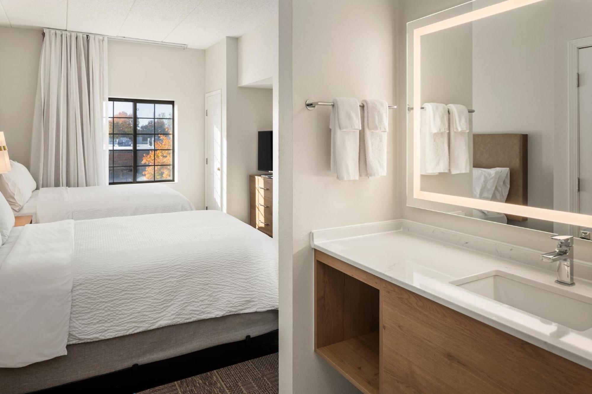 Staybridge Suites Minneapolis-Maple Grove By Ihg מראה חיצוני תמונה