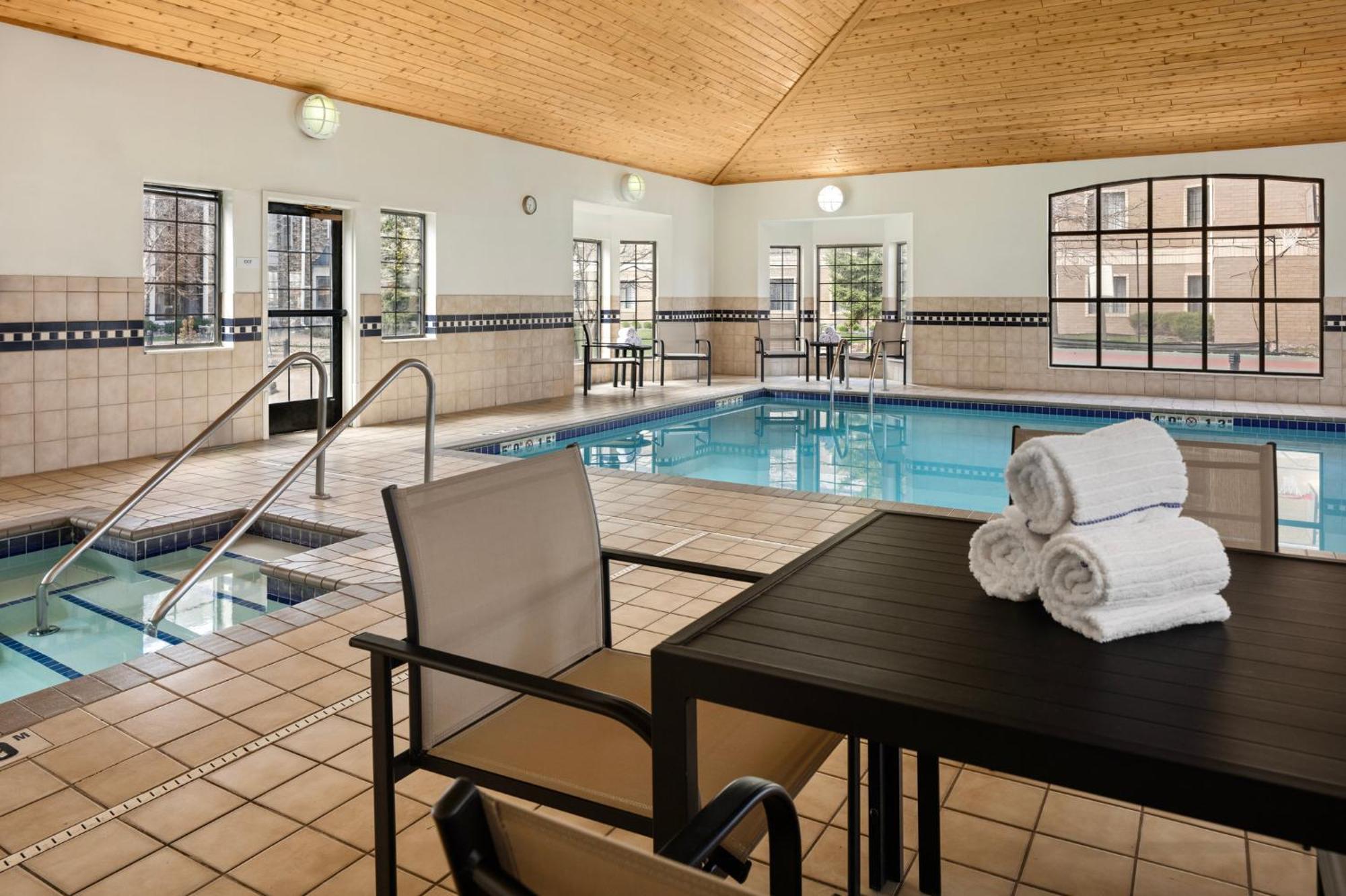 Staybridge Suites Minneapolis-Maple Grove By Ihg מראה חיצוני תמונה