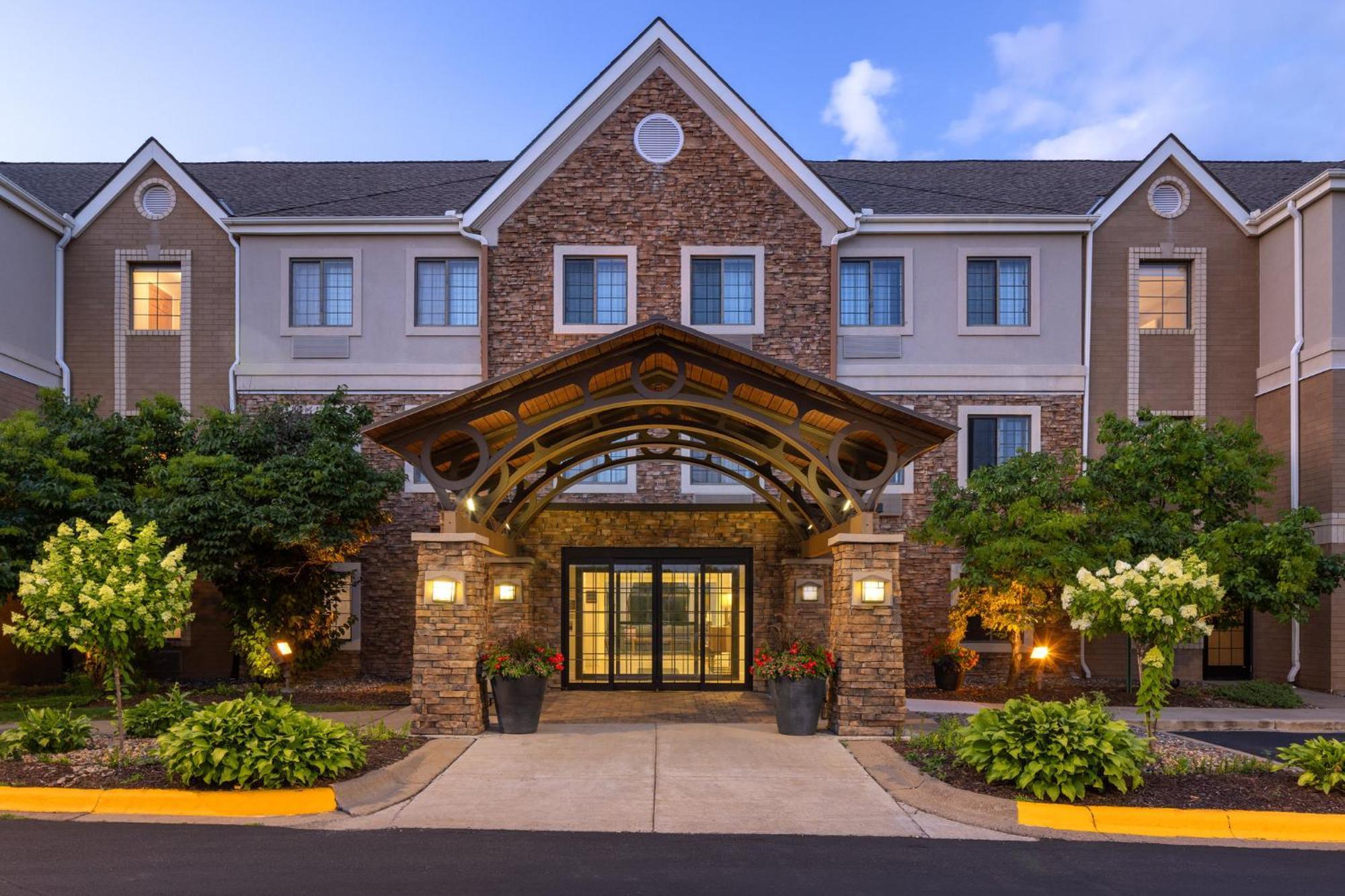 Staybridge Suites Minneapolis-Maple Grove By Ihg מראה חיצוני תמונה
